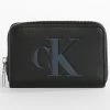 Sortie 🤩 Portefeuille Femme Sculpted Mono 0096 Noir de Calvin Klein 😀