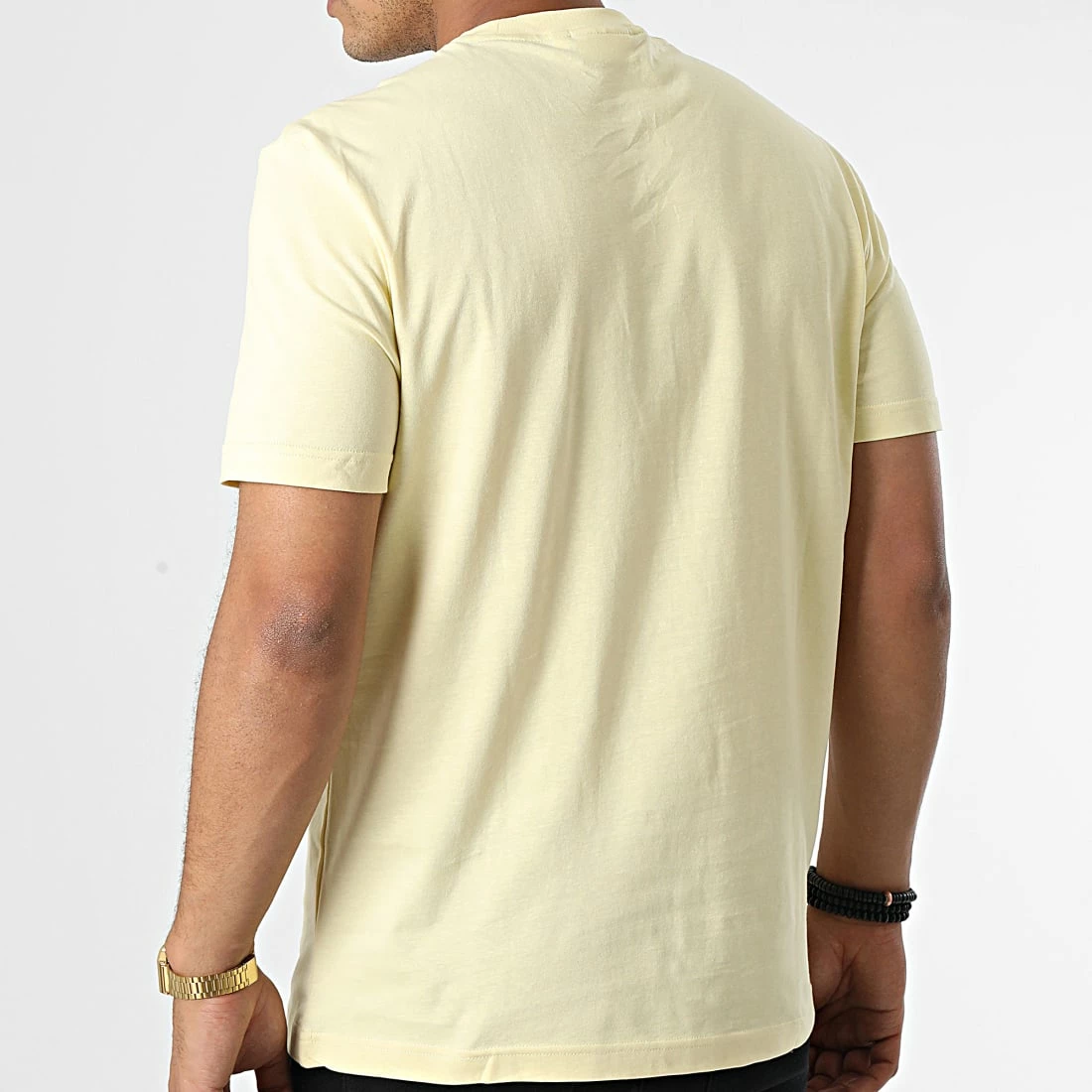 Nouveau 🎉 Tee 👚 Shirt Distorted Logo 0113 Jaune Clair de Calvin Klein 🌟 4 Nouveau 🎉 Tee 👚 Shirt Distorted Logo 0113 Jaune Clair de Calvin Klein 🌟 – Image 4