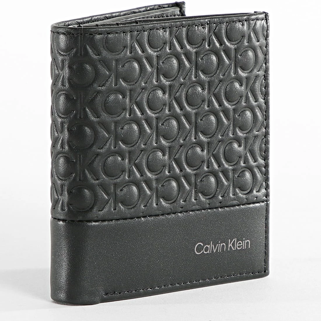 Meilleure vente 🎉 Portefeuille Subtle Mono Trifold 9765 Noir de Calvin Klein 🎁 1 Meilleure vente 🎉 Portefeuille Subtle Mono Trifold 9765 Noir de Calvin Klein 🎁