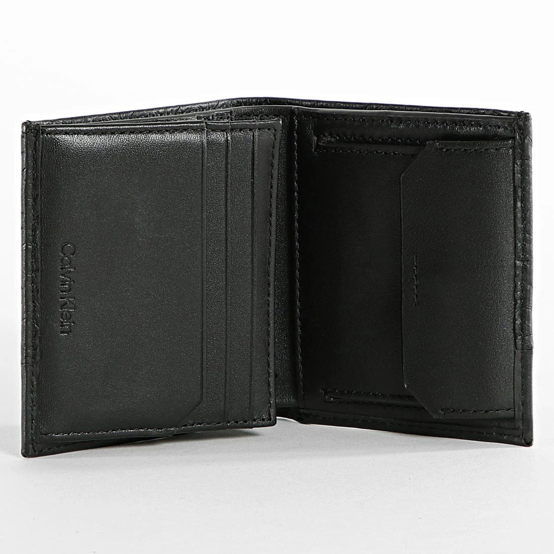 Meilleure vente 🎉 Portefeuille Subtle Mono Trifold 9765 Noir de Calvin Klein 🎁 3 Meilleure vente 🎉 Portefeuille Subtle Mono Trifold 9765 Noir de Calvin Klein 🎁 – Image 3