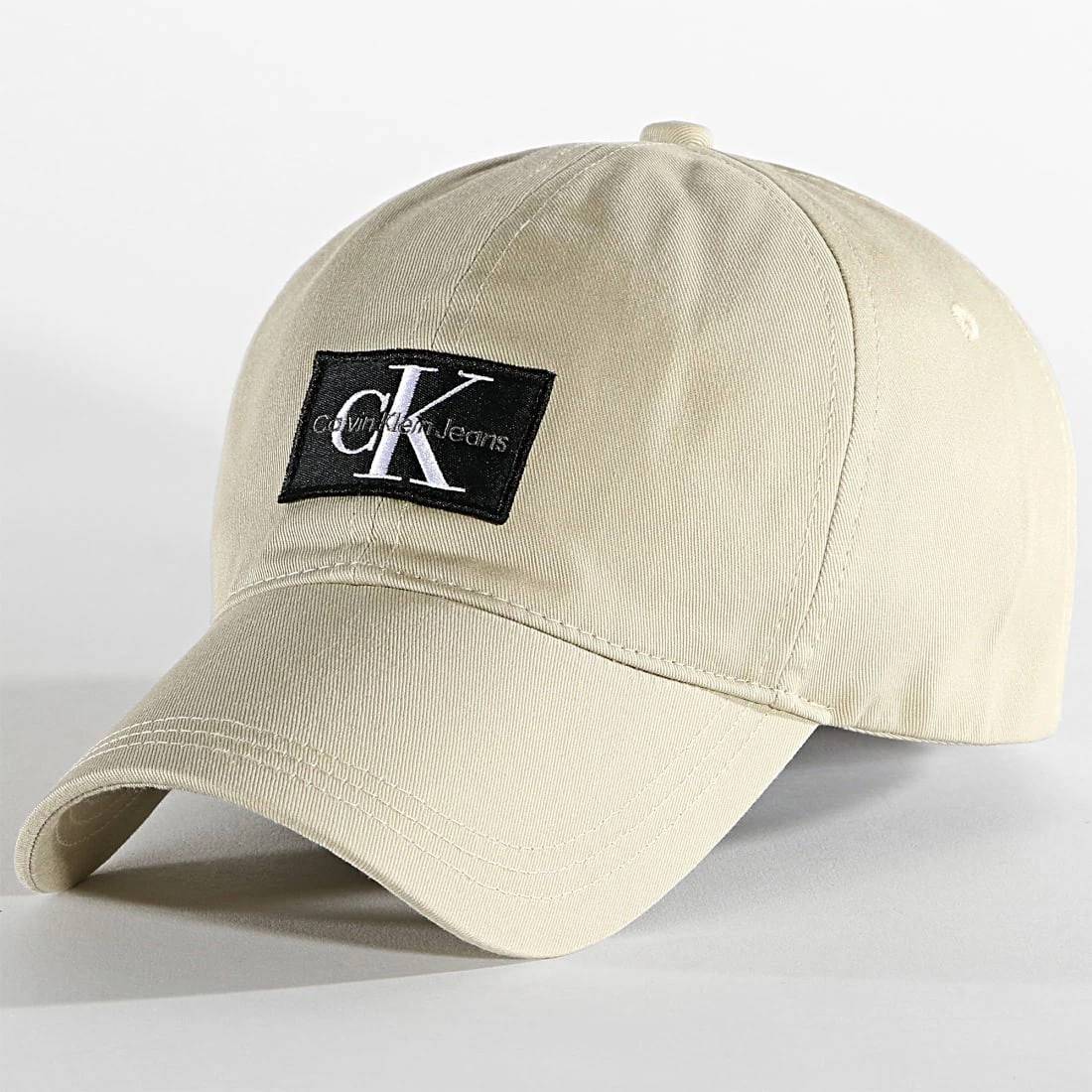 Top 10 🔥 Casquette Badge 9486 Beige de Calvin Klein 🔔 1 Top 10 🔥 Casquette Badge 9486 Beige de Calvin Klein 🔔