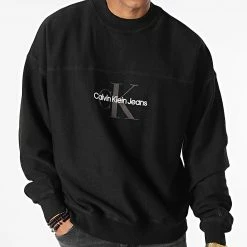 Sortie 👍 Sweat Crewneck Monologo Textured 1893 Noir de Calvin Klein 💯 6 Sortie 👍 Sweat Crewneck Monologo Textured 1893 Noir de Calvin Klein 💯 -France Calvin Klein Soldes 2024 calvin klein 331177 J30J321893 BEH 20220810T155237 03