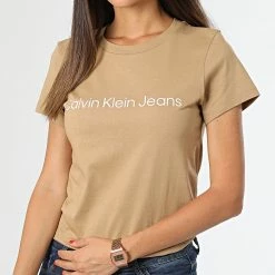 Budget 👏 Lot De 2 Tee 👕 Shirts Femme 6466 Blanc Beige de Calvin Klein 💯 8 Budget 👏 Lot De 2 Tee 👕 Shirts Femme 6466 Blanc Beige de Calvin Klein 💯 -France Calvin Klein Soldes 2024 calvin klein 331190 J20J216466 GV7 20220819T140217 04