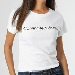 Sortie 😉 Lot De 2 Tee 👕 Shirts Femme 6466 Blanc Gris de Calvin Klein 🥰 -France Calvin Klein Soldes 2024 calvin klein 331191 J20J216466 PRF 20220819T140230 03