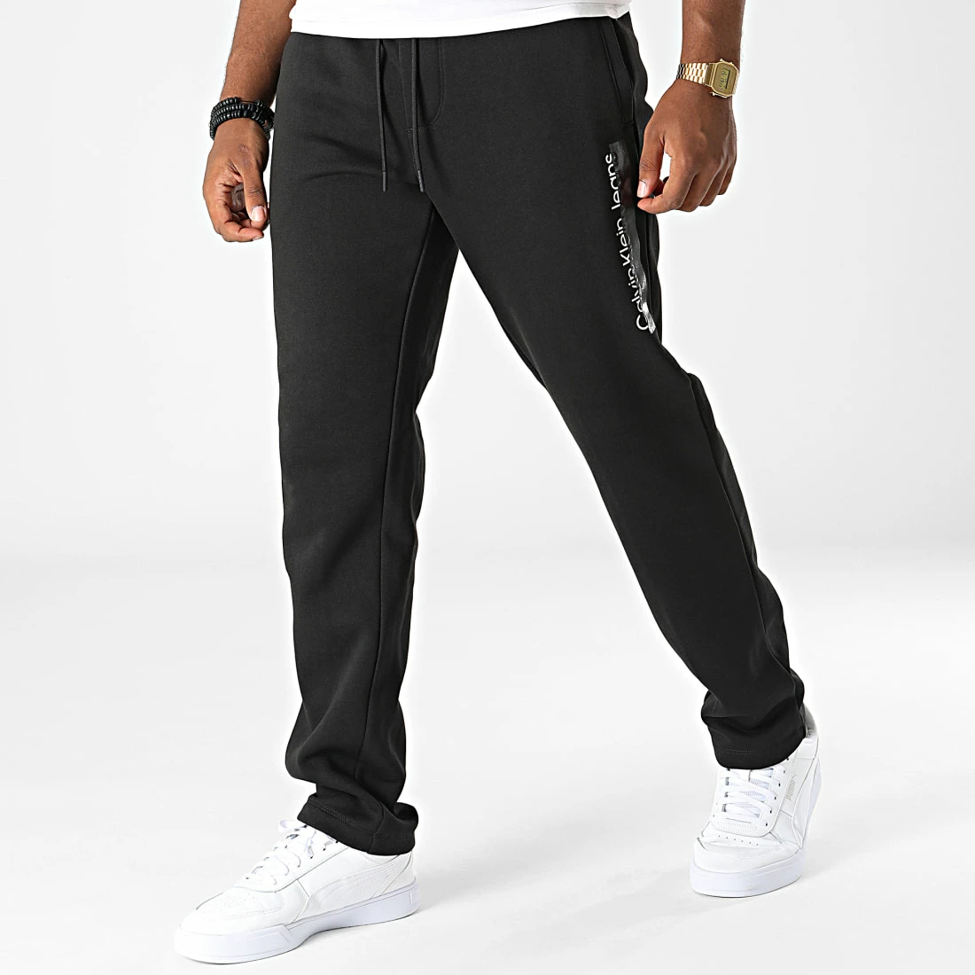 Nouveau 👏 Pantalon Jogging Institutionnal Shine Blocking 2566 Noir de Calvin Klein 🔥 1 Nouveau 👏 Pantalon Jogging Institutionnal Shine Blocking 2566 Noir de Calvin Klein 🔥