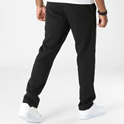 Nouveau 👏 Pantalon Jogging Institutionnal Shine Blocking 2566 Noir de Calvin Klein 🔥 7 Nouveau 👏 Pantalon Jogging Institutionnal Shine Blocking 2566 Noir de Calvin Klein 🔥 -France Calvin Klein Soldes 2024 calvin klein 331194 J30J322566 BEH 20220809T154631 04