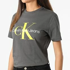 Les meilleures critiques de ⌛ Tee 👕 Shirt Femme 0806 Gris Anthracite de Calvin Klein ✨ -France Calvin Klein Soldes 2024 calvin klein 331200 J30J320806 PRC 20220823T142354 03