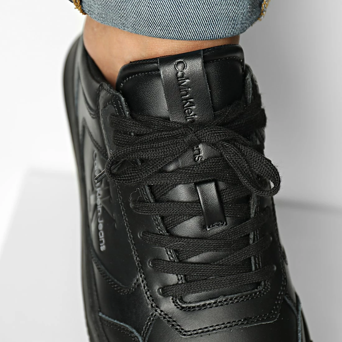 Top 10 💯 Baskets Chunky Cupsole Lace Up Leather 0550 Triple Black de Calvin Klein 🎁 3 Top 10 💯 Baskets Chunky Cupsole Lace Up Leather 0550 Triple Black de Calvin Klein 🎁 – Image 3