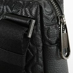 Vente flash 🌟 Sacoche CK Must Mono Reporter 9575 Noir de Calvin Klein 👏 -France Calvin Klein Soldes 2024 calvin klein 331340 K50K509575 01I 20220816T160832 03