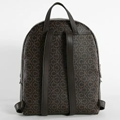 Tout neuf 🤩 Sac A Dos Femme CK Must Campus 9356 Marron de Calvin Klein ✔️ 7 Tout neuf 🤩 Sac A Dos Femme CK Must Campus 9356 Marron de Calvin Klein ✔️ -France Calvin Klein Soldes 2024 calvin klein 331342 K60K609356 0HD 20220817T110103 04