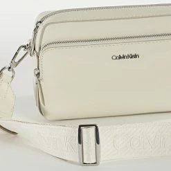 Le moins cher 🔥 Sac A Main Femme CK Must 9888 Beige de Calvin Klein 👍 6 Le moins cher 🔥 Sac A Main Femme CK Must 9888 Beige de Calvin Klein 👍 -France Calvin Klein Soldes 2024 calvin klein 331854 K60K609888 YAV 20220818T122403 03