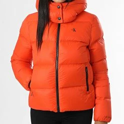 Offres 🎁 Doudoune Capuche Femme 9819 Orange de Calvin Klein 🎁