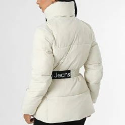 Tout neuf ⭐ Doudoune Femme 9828 Beige de Calvin Klein 🤩 -France Calvin Klein Soldes 2024 calvin klein 331970 J20J219828 ACF 20220901T154818 04