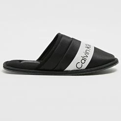 Coupon 🤩 Chaussons Home Slide 0528 Noir de Calvin Klein ✔️ -France Calvin Klein Soldes 2024 calvin klein 332013 YM0YM00528 BDS 20220823T154955 03