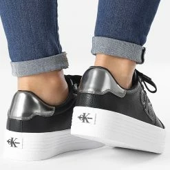 Les meilleures critiques de 👏 Baskets Femme Vulcanized Flatform 0763 Black Silver de Calvin Klein 🎉 -France Calvin Klein Soldes 2024 calvin klein 332950 YW0YW00763 0GP 20220830T160133 04