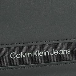 Grosses soldes ⌛ Portefeuille Urban Explorer 9854 Noir de Calvin Klein ✨ -France Calvin Klein Soldes 2024 calvin klein 332969 K50K509854 BDS 20220830T115200 02