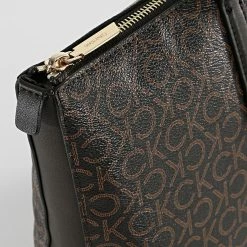 Nouveau 🛒 Sac A Main Femme CK Must 9887 Marron de Calvin Klein 🧨 -France Calvin Klein Soldes 2024 calvin klein 333031 K60K609887 0HD 20220819T145317 03