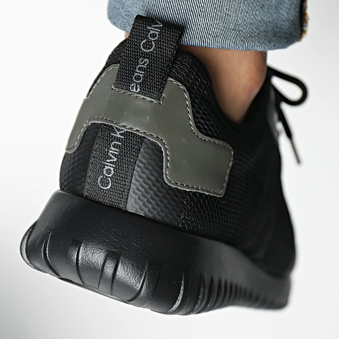 Top 10 🤩 Baskets Sporty Runner EVA 0437 Triple Black de Calvin Klein 😀 4 Top 10 🤩 Baskets Sporty Runner EVA 0437 Triple Black de Calvin Klein 😀 – Image 4