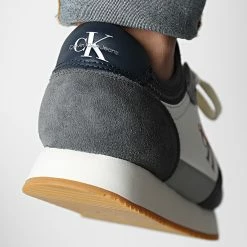 Meilleur prix 😍 Baskets Runner Sock Laceup 0553 Mercury Grey Coral Orange de Calvin Klein 🔥 -France Calvin Klein Soldes 2024 calvin klein 333401 YM0YM00553 0IW 20220818T160731 04