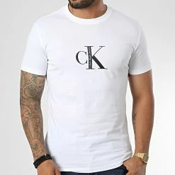 Les meilleures critiques de 🔔 Tee 👚 Shirt 1783 Blanc de Calvin Klein 😍 -France Calvin Klein Soldes 2024 calvin klein 333448 J30J321783 YAF 20220818T152658 03