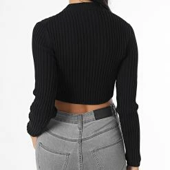 Budget 🔥 Pull Crop Femme 9648 Noir de Calvin Klein 🎁 7 Budget 🔥 Pull Crop Femme 9648 Noir de Calvin Klein 🎁 -France Calvin Klein Soldes 2024 calvin klein 333496 J20J219648 BEH 20220905T155136 04