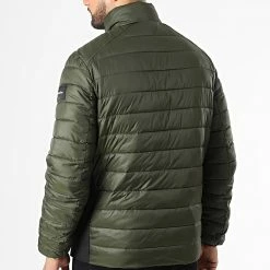 Promo ✔️ Doudoune Recycled Side Logo 8291 Vert Kaki de Calvin Klein 🔥 -France Calvin Klein Soldes 2024 calvin klein 333842 K10K108291 MRZ 20220825T155526 04