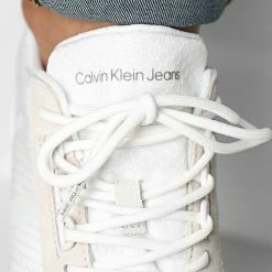 Tout neuf 🎉 Baskets Toothy Runner 0417 Triple White de Calvin Klein 💯 6 Tout neuf 🎉 Baskets Toothy Runner 0417 Triple White de Calvin Klein 💯 -France Calvin Klein Soldes 2024 calvin klein 334088 YM0YM00417 0K8 20220830T154828 03