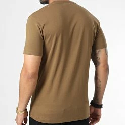 Offres 💯 Tee 👚 Shirt Cotton Front Logo 1078 Marron de Calvin Klein 🧨 -France Calvin Klein Soldes 2024 calvin klein 334430 K10K1078 GWR 20220902T162137 04