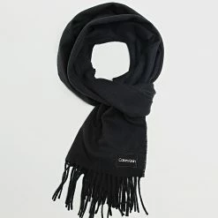 Les meilleures critiques de 🎉 Echarpe Classic 9697 Noir de Calvin Klein 🔔
