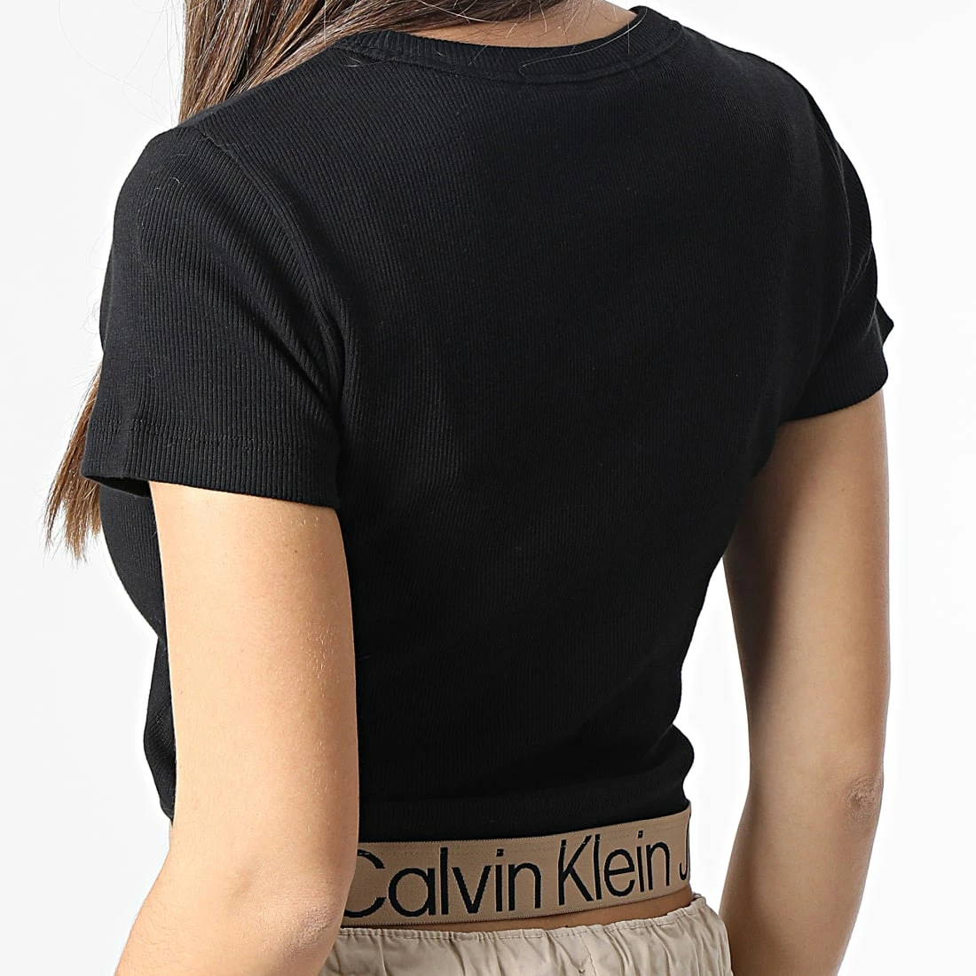 De gros 🧨 Tee 👕 Shirt Crop Femme 9893 Noir de Calvin Klein 🎁 4 De gros 🧨 Tee 👕 Shirt Crop Femme 9893 Noir de Calvin Klein 🎁 – Image 4