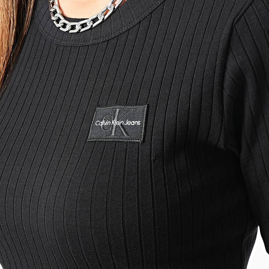 Budget 🔔 Tee 👕 Shirt Crop Femme 9895 Noir de Calvin Klein 👍 2 Budget 🔔 Tee 👕 Shirt Crop Femme 9895 Noir de Calvin Klein 👍 – Image 2