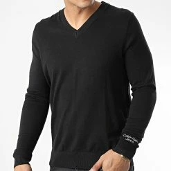 De gros 🧨 Pull 2058 Noir de Calvin Klein 😍