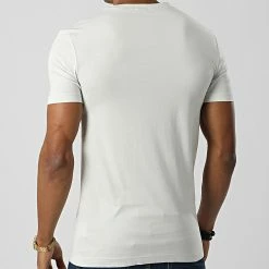 De gros 🎉 Tee 👕 Shirt 0855 Gris de Calvin Klein 💯 7 De gros 🎉 Tee 👕 Shirt 0855 Gris de Calvin Klein 💯 -France Calvin Klein Soldes 2024 calvin klein 336639 J30J320855 PRF 20221026T135702 04