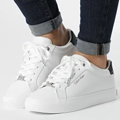 De gros 👍 Baskets Femme Vulc Lace Up 0839 White de Calvin Klein 🎁