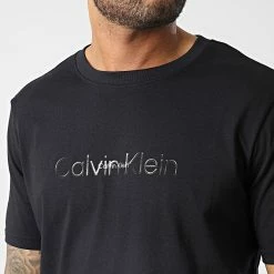 Bon marché 🔥 Tee 👚 Shirt GMF2K140 Noir de Calvin Klein 🧨 -France Calvin Klein Soldes 2024 calvin klein 338124 GMF2K140 BAE 20221104T144926 02