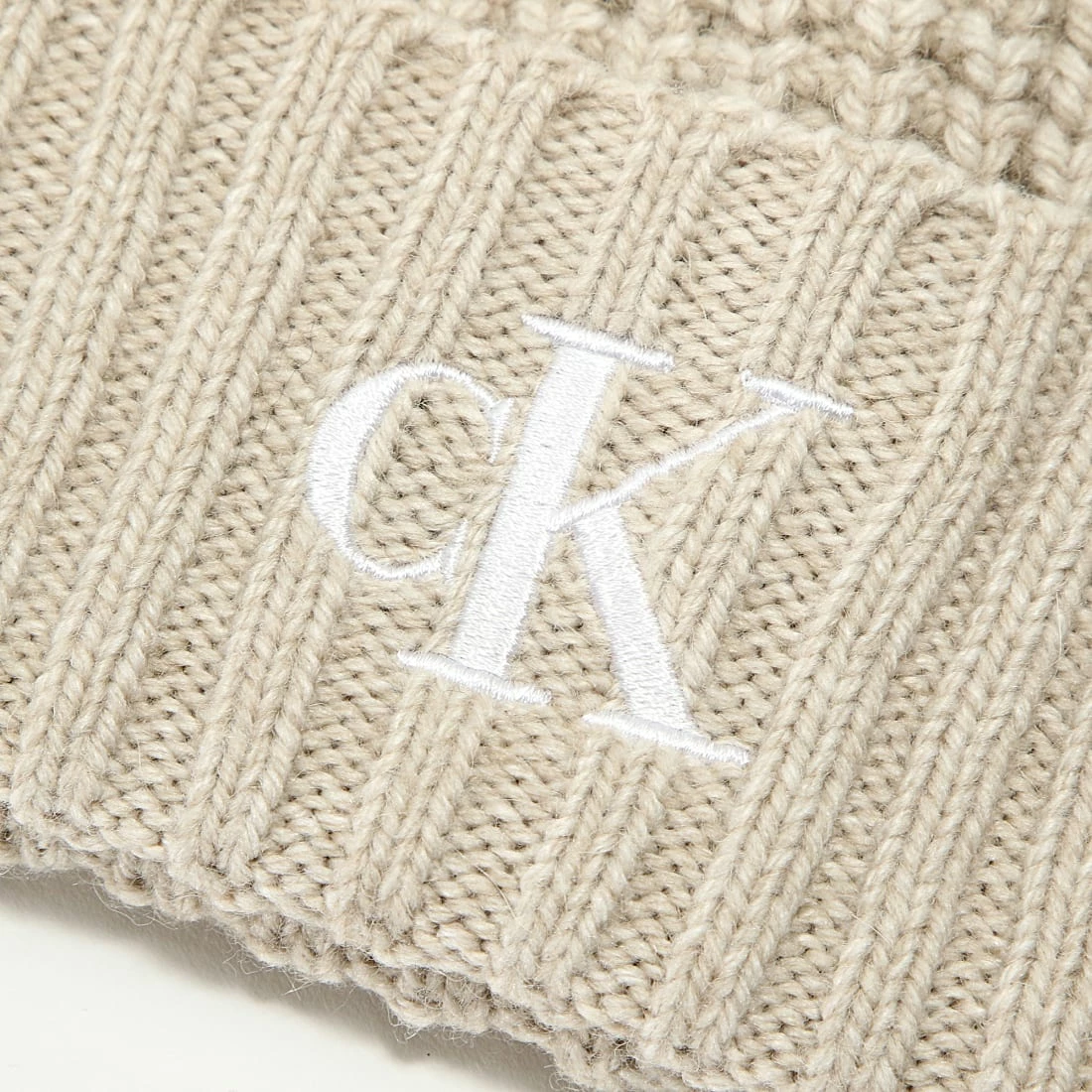 Meilleur prix 😉 Lot Echarpe Et Bonnet Waffle 0149 Beige de Calvin Klein 🎉 3 Meilleur prix 😉 Lot Echarpe Et Bonnet Waffle 0149 Beige de Calvin Klein 🎉 – Image 3