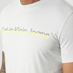 Meilleur prix 🛒 Tee 👕 Shirt Mixed Institutional 0878 Gris Clair de Calvin Klein ✔️ -France Calvin Klein Soldes 2024 calvin klein 339216 J30J320878 PRF 20221104T152813 02