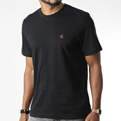 Top 10 🥰 Tee 👚 Shirt 2194 Noir de Calvin Klein ✔️ -France Calvin Klein Soldes 2024 calvin klein 339223 J30J322194 BEH 20221020T152419 03