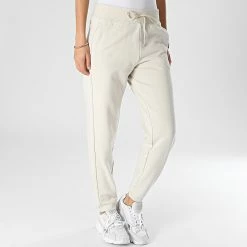 Remise ✔️ Pantalon Jogging Femme GWS2P608 Beige de Calvin Klein 💯 -France Calvin Klein Soldes 2024 calvin klein 339260 GWS2P608 2JX 20221110T145143 03