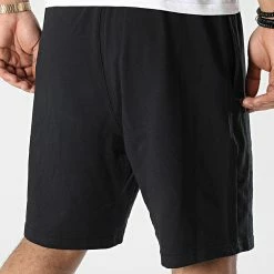 Offres 😉 Pantalon Jogging NM2303E Noir de Calvin Klein ✨ -France Calvin Klein Soldes 2024 calvin klein 339746 NM2303E UB1 20221108T150145 04