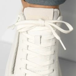 Promo 🎁 Baskets Low Top Lace Up Zip 0746 Triple White de Calvin Klein ❤️ 6 Promo 🎁 Baskets Low Top Lace Up Zip 0746 Triple White de Calvin Klein ❤️ -France Calvin Klein Soldes 2024 calvin klein 340532 HM0HM00746 0K4 20221013T155811 03