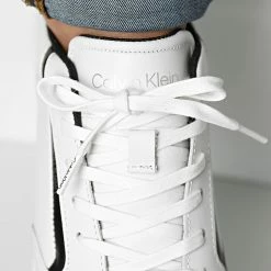 Sortie 😍 Baskets Low Top Lace Up Leather 0821 White Black de Calvin Klein ❤️ 6 Sortie 😍 Baskets Low Top Lace Up Leather 0821 White Black de Calvin Klein ❤️ -France Calvin Klein Soldes 2024 calvin klein 341116 HM0HM00821 0LA 20221005T135738 03