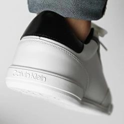 Sortie 😍 Baskets Low Top Lace Up Leather 0821 White Black de Calvin Klein ❤️ 7 Sortie 😍 Baskets Low Top Lace Up Leather 0821 White Black de Calvin Klein ❤️ -France Calvin Klein Soldes 2024 calvin klein 341116 HM0HM00821 0LA 20221005T135739 04