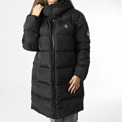 Bon marché 🛒 Doudoune Capuche Femme 2559 Noir de Calvin Klein 🔔 -France Calvin Klein Soldes 2024 calvin klein 343419 J30J322559 BEH 20221114T160529 03