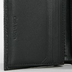 Top 10 🔥 Portefeuille Warmth Trifold 9998 Noir de Calvin Klein 😉 -France Calvin Klein Soldes 2024 calvin klein 343611 K50K509998 BAX 20221017T155438 02