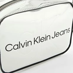 Promo 🥰 Sac A Main Femme Sculpted Camera Bag 0396 Argenté de Calvin Klein 🥰 -France Calvin Klein Soldes 2024 calvin klein 343744 K60K610396 01O 20221024T155031 03