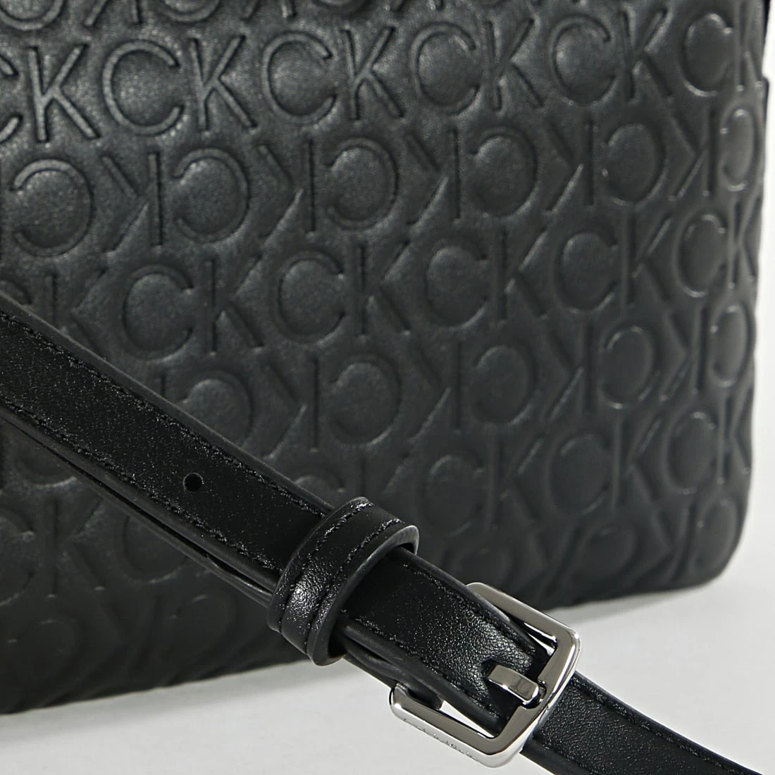 Top 10 😉 Sac A Main Femme CK Must 0188 Noir de Calvin Klein 👍 3 Top 10 😉 Sac A Main Femme CK Must 0188 Noir de Calvin Klein 👍 – Image 3