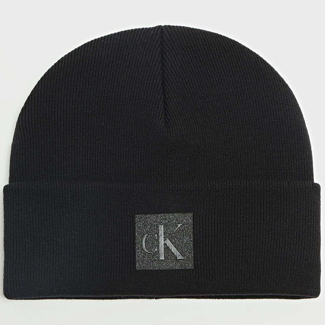 Bon marché 😀 Bonnet Classic Sculpted 0374 Noir de Calvin Klein ❤️ 1 Bon marché 😀 Bonnet Classic Sculpted 0374 Noir de Calvin Klein ❤️