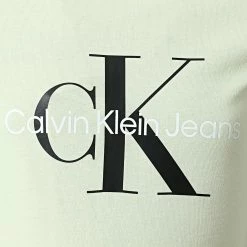 Top 10 ❤️ Tee 👕 Shirt Enfant Monogram Logo 0267 Vert de Calvin Klein ❤️ -France Calvin Klein Soldes 2024 calvin klein 344520 IU0IU00267 LKI 20221028T123553 02