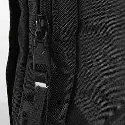 Meilleur prix 😍 Sacoche Sport Essential 0100 Noir de Calvin Klein 🛒 -France Calvin Klein Soldes 2024 calvin klein 345199 K50K510100 BDS 20221116T155245 03